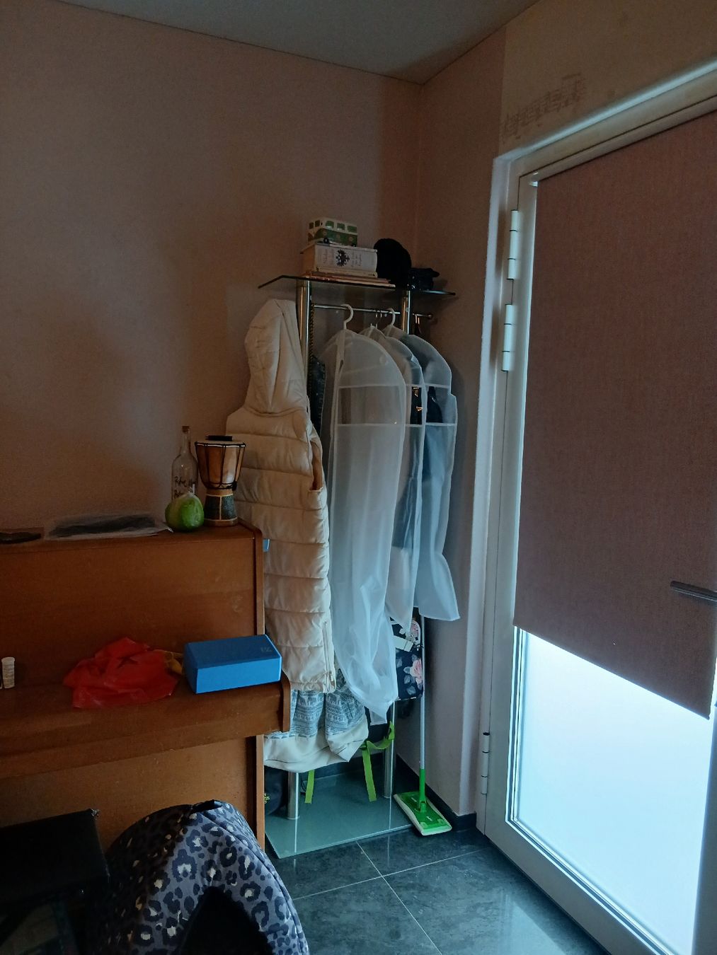 Guardaroba: Garderobe mit Temperglas – Usato da Galgenen venduto da Liv_Steinauer_1 1