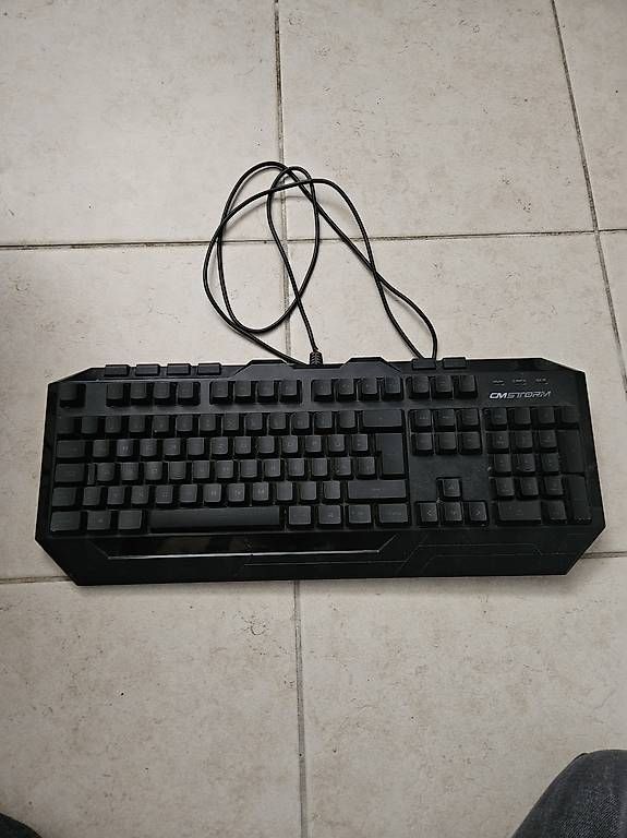 Tastaturen: Cooler Master Tastatur / Keyboard – Gebraucht aus Basel von spo_9r87 3