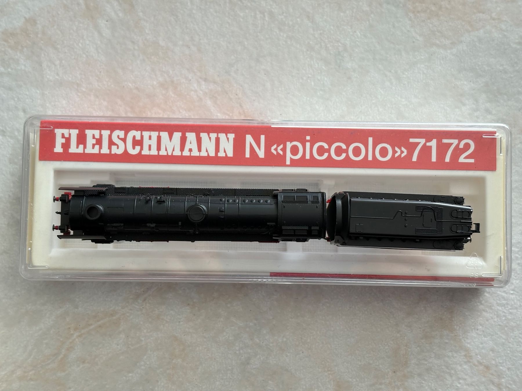 Fleischmann Modelleisenbahnen: Fleischmann 7172 Dampflok BR 01 DB Mit NEM 651 – Neu (gemäss Beschreibung) aus Hauterive NE von eriamch 1