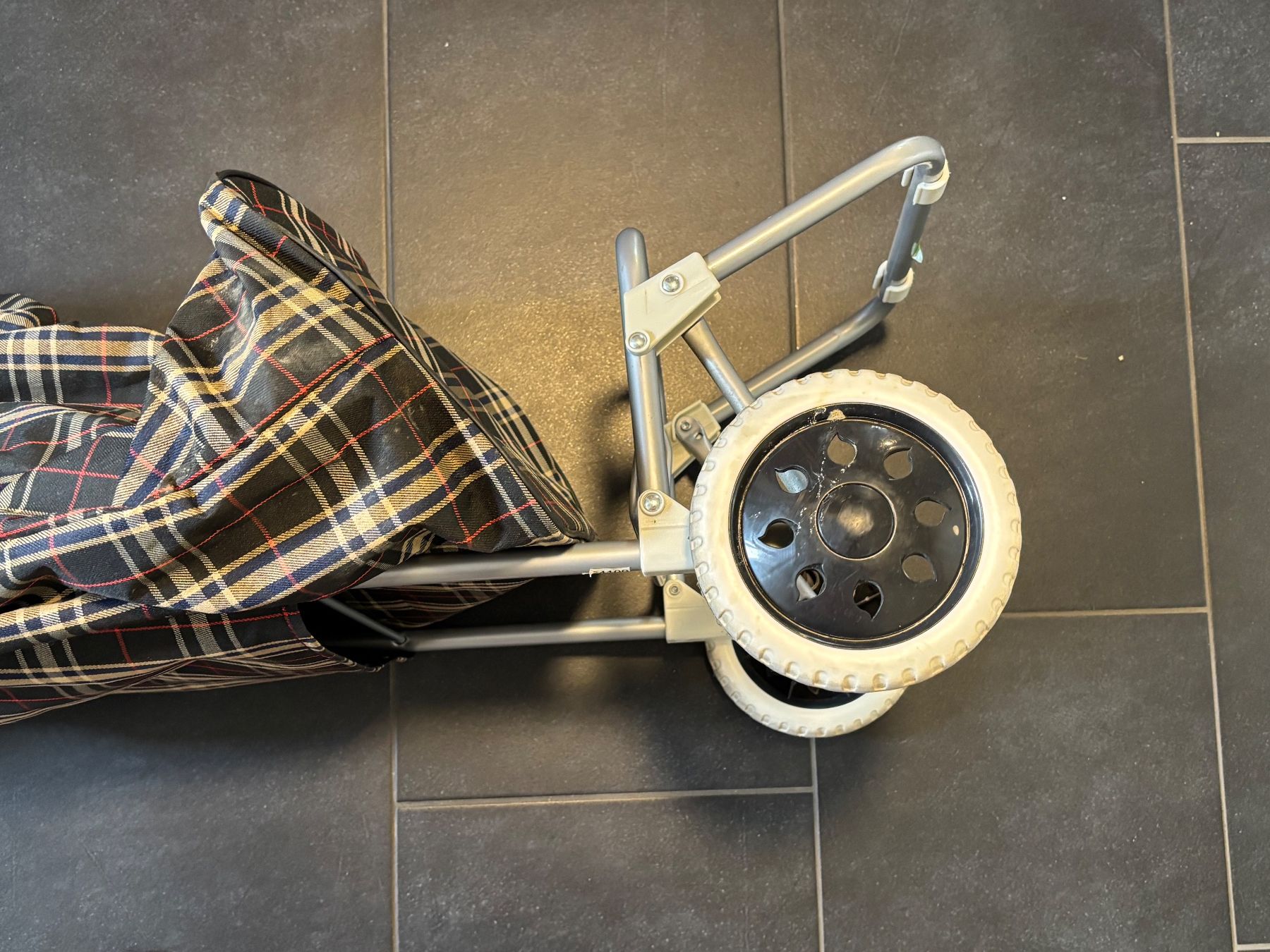 Altro per la casa: Einkaufstrolley, Top Zustand! – Usato da Guntershausen venduto da Herbie8357 4