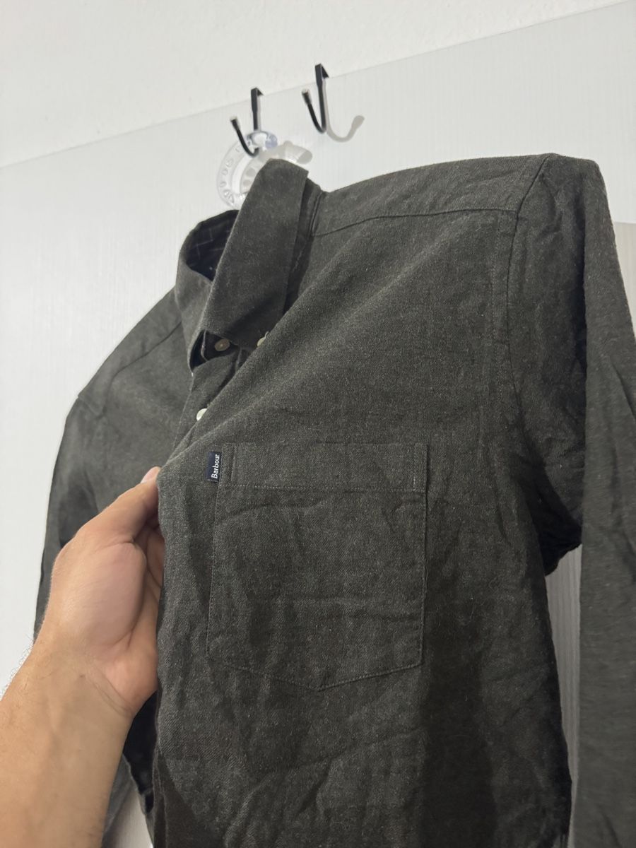 Barbour Camicie: Barbour Hemd dunkelgrau Grösse M Tailored Fit oryginal – Nuovo (secondo la descrizione) da Wetzikon ZH venduto da Jan_wojt 3