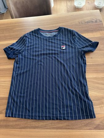 Fila T-Shirt Herren Grösse 48/S - Top Zustand für Sommer!