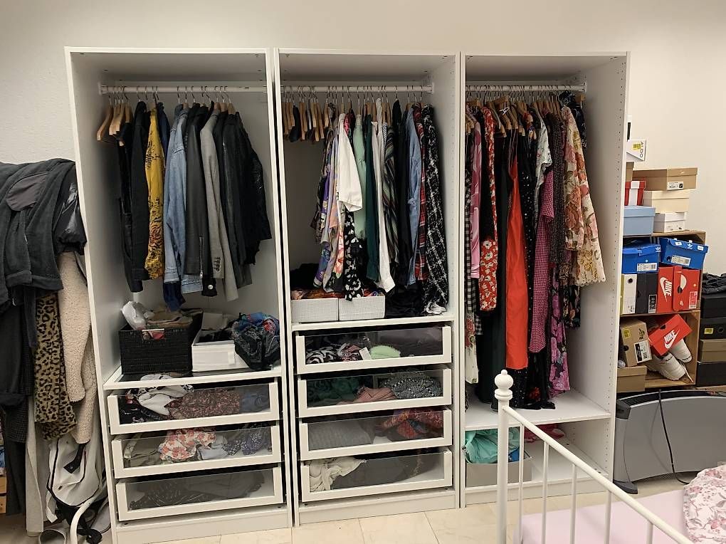 Armadi: Armoire PAX IKEA – Usato da Biel/Bienne venduto da Nina-Beuret