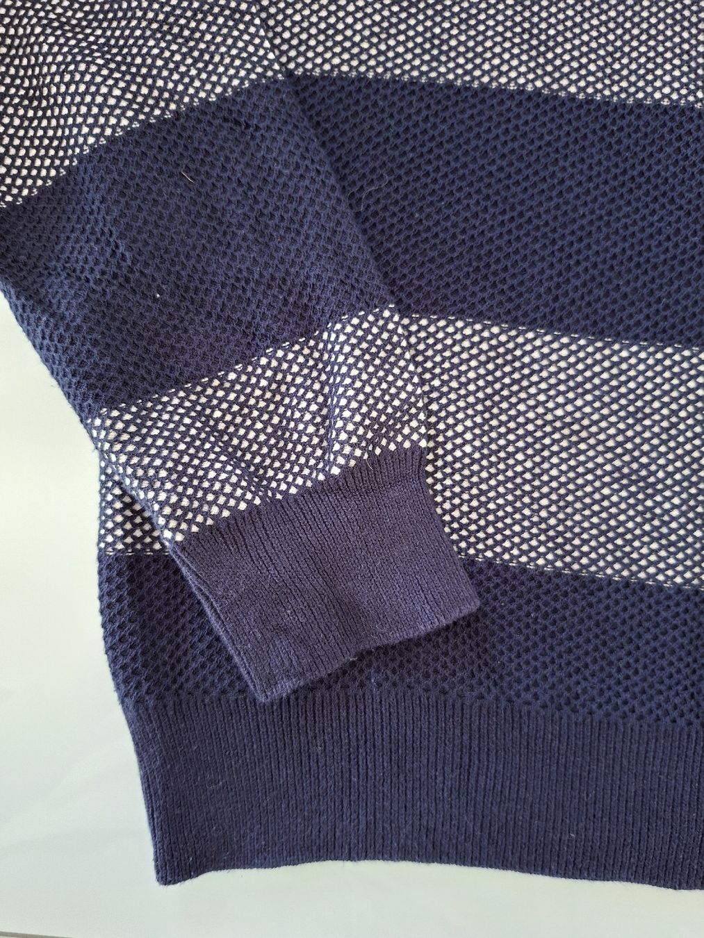 Lacoste Maglioni & Felpe: Pull Lacoste Homme Taille M, rayé bleu marine/blanc! – Usato da Renens VD venduto da ser_j2fn 4