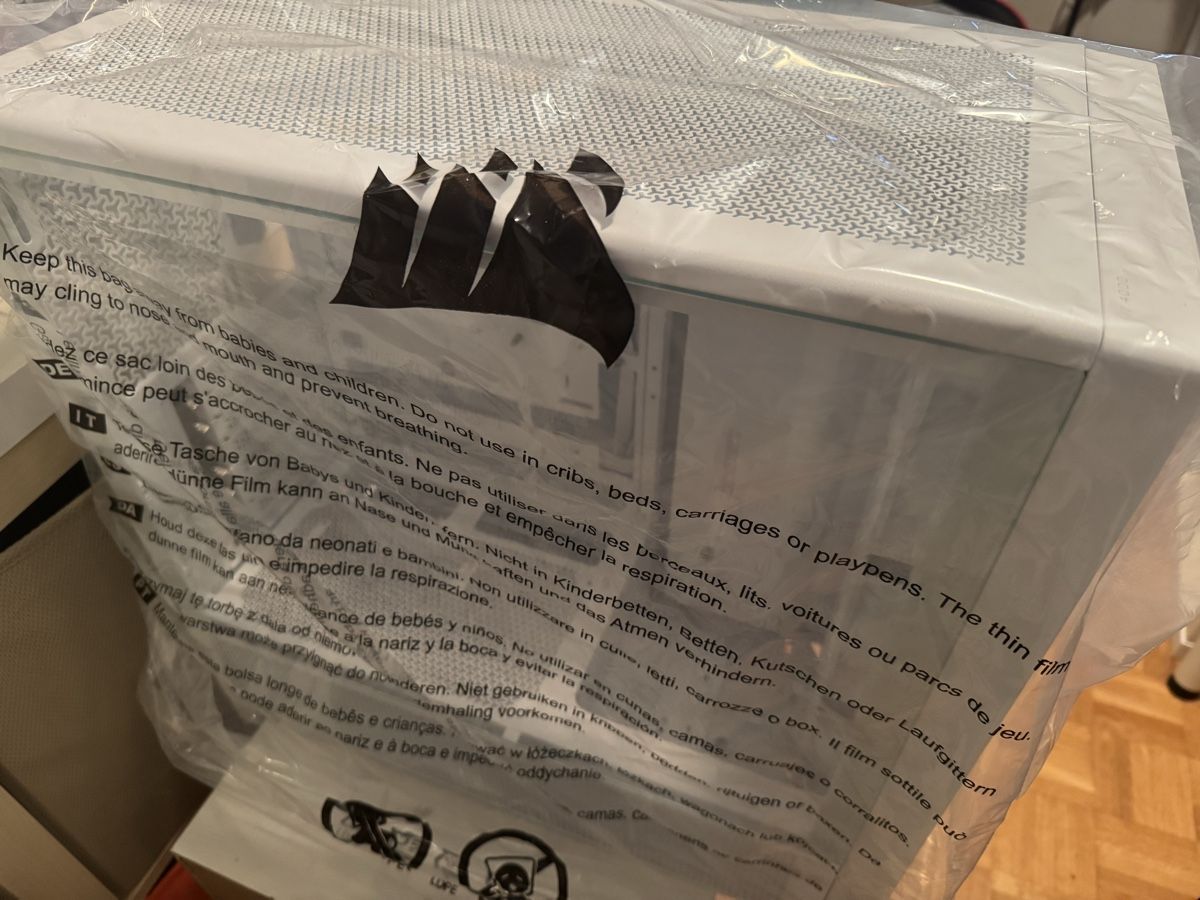 Corsair Custodie: Corsair Frame 4000D RS ARGB – Usato da Bottmingen venduto da Brittanix 3