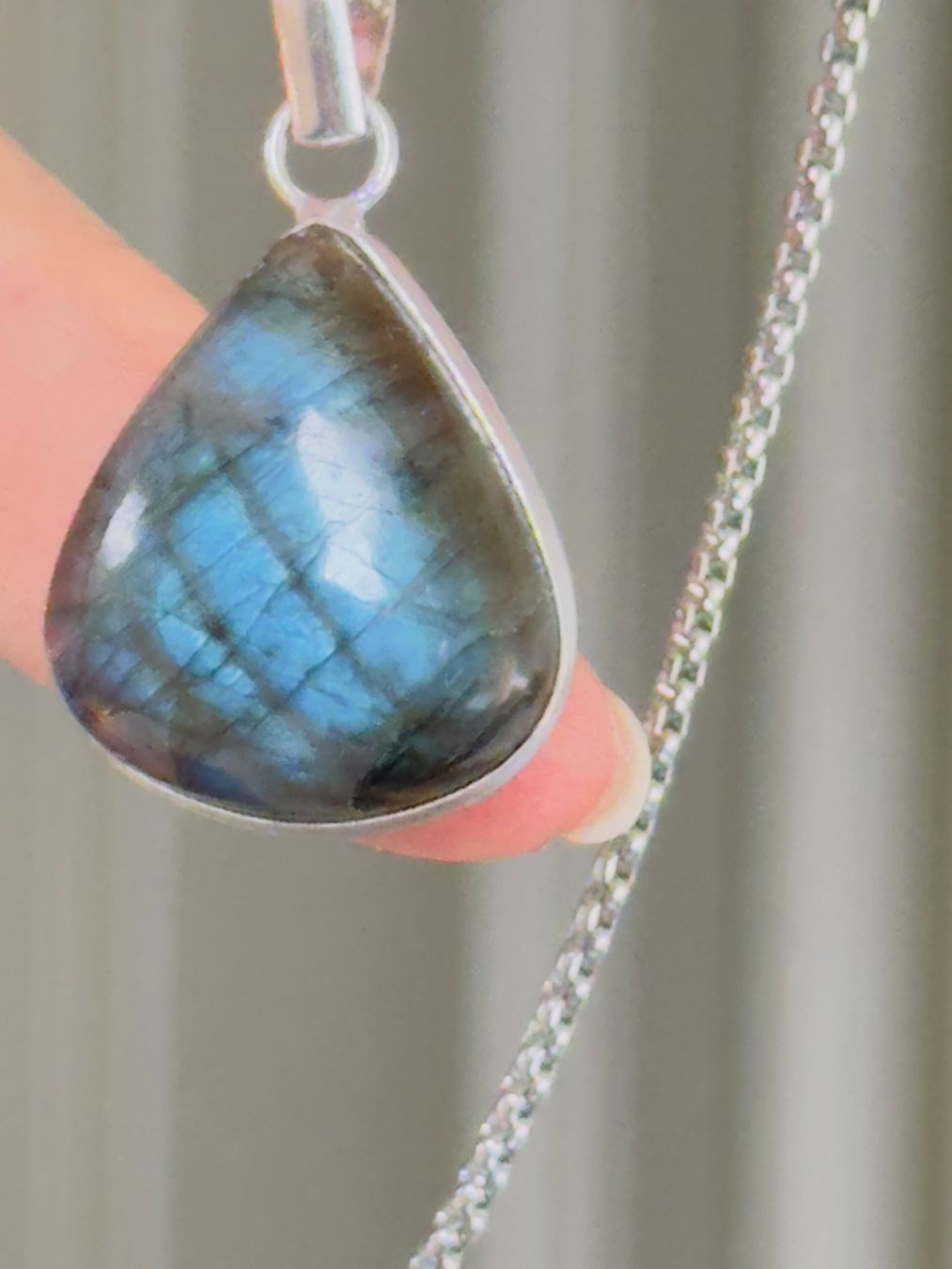 Catenine: Labradorite necklace – Nuovo e nell'imballaggio originale da Genève venduto da AGBERG 9