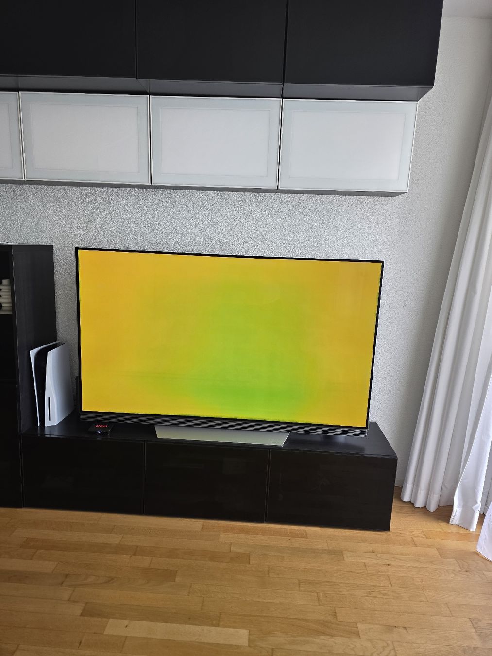 Televisori: LG OLED65E7 4K Fernseher – Difettoso da Küssnacht am Rigi venduto da rafaro94 4