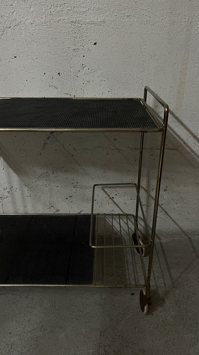 Carrelli di servizio: Vintage Bar Cart – Usato da Zürich venduto da mina379 2