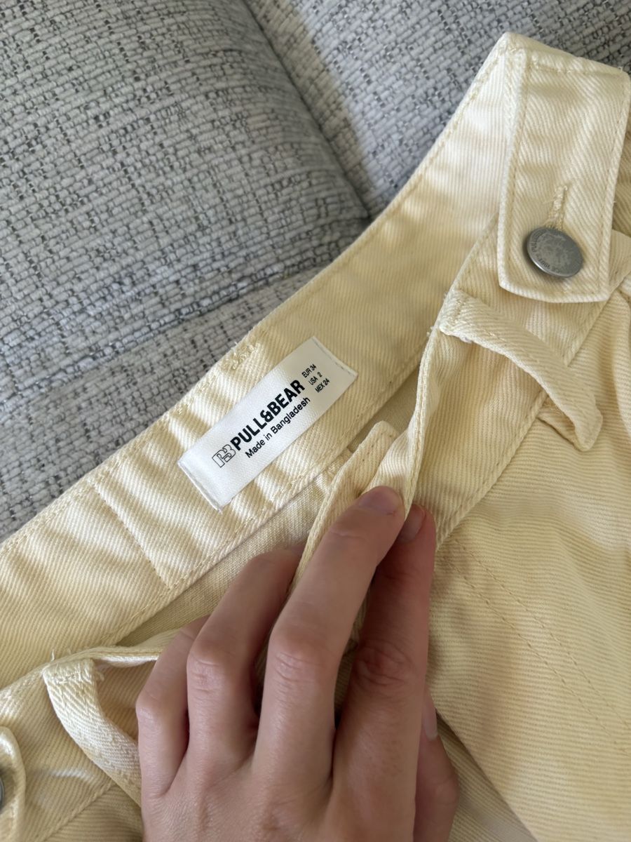Pull&Bear Jeans: yellow jeans – Neuf (Voir description) à Grindelwald par juliacieeslak 3
