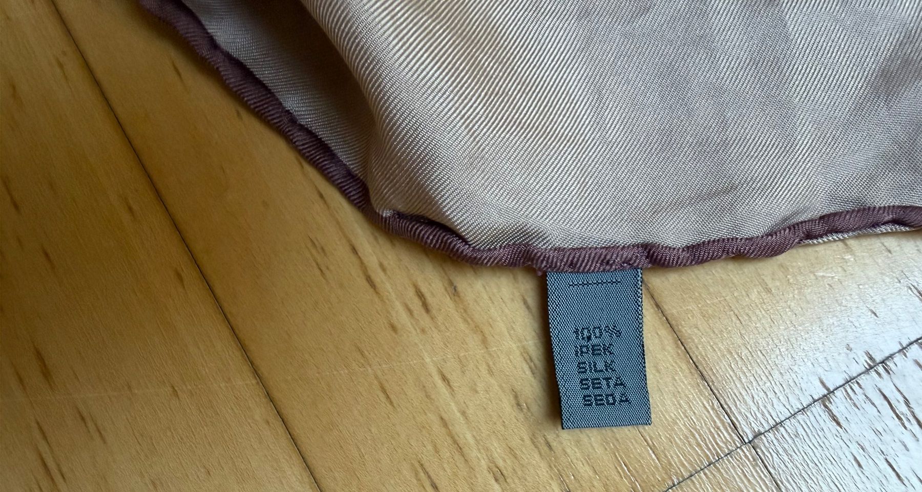Foulard & Sciarpe: Seide Foulard – Usato da Unterägeri venduto da Jutka_04 3