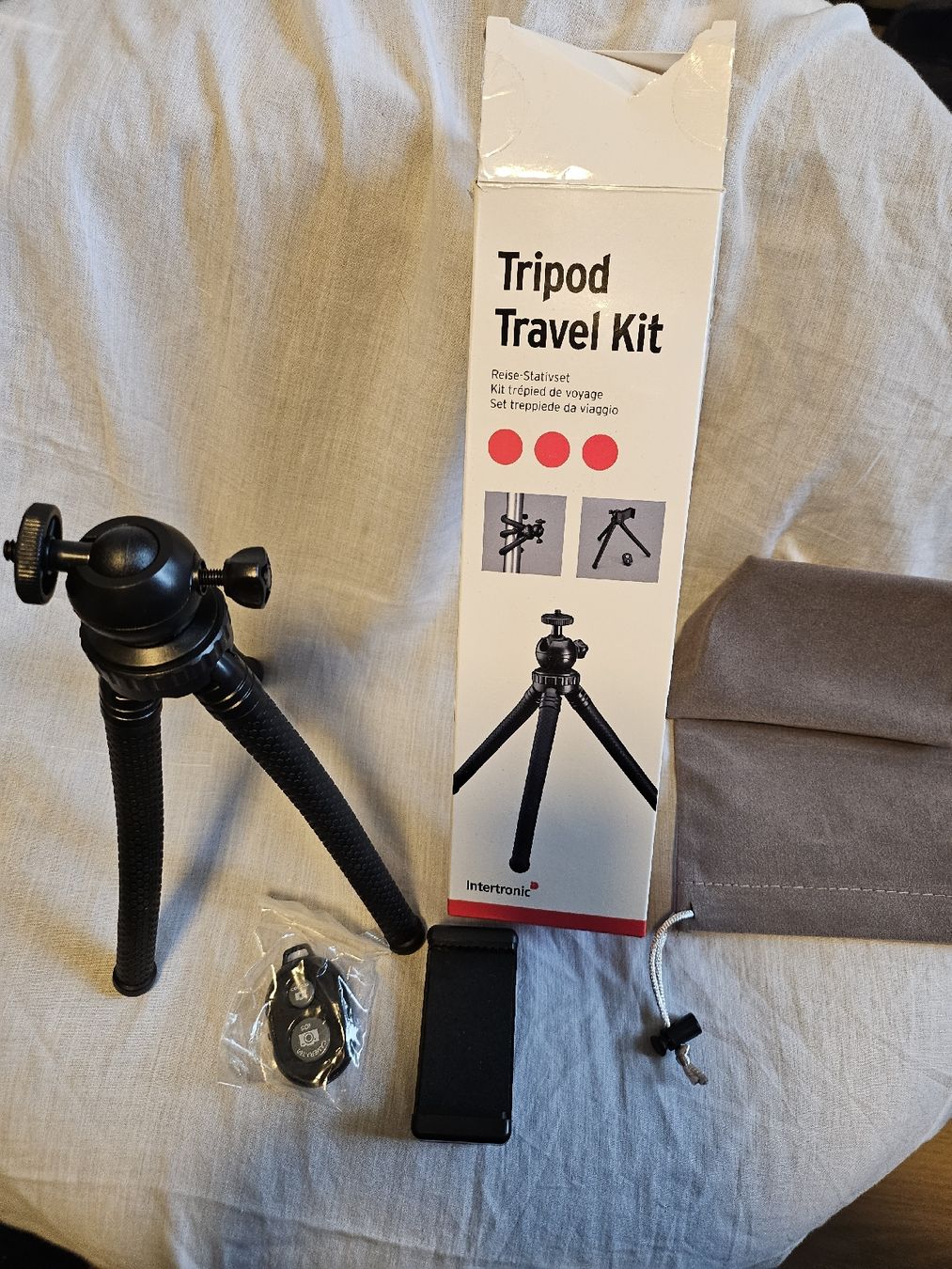 Treppiedi & Teste: Trépied Voyage Intertronic – Usato da La Joux FR venduto da car_ck96