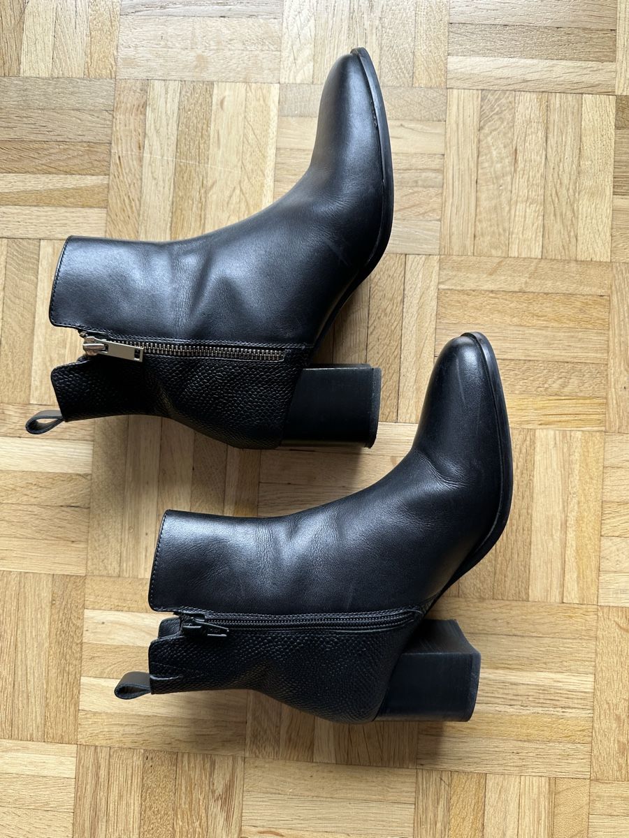 Damenschuhe: Varese boots in black leather T-39 – Gebraucht aus Epalinges von Lily2006 2