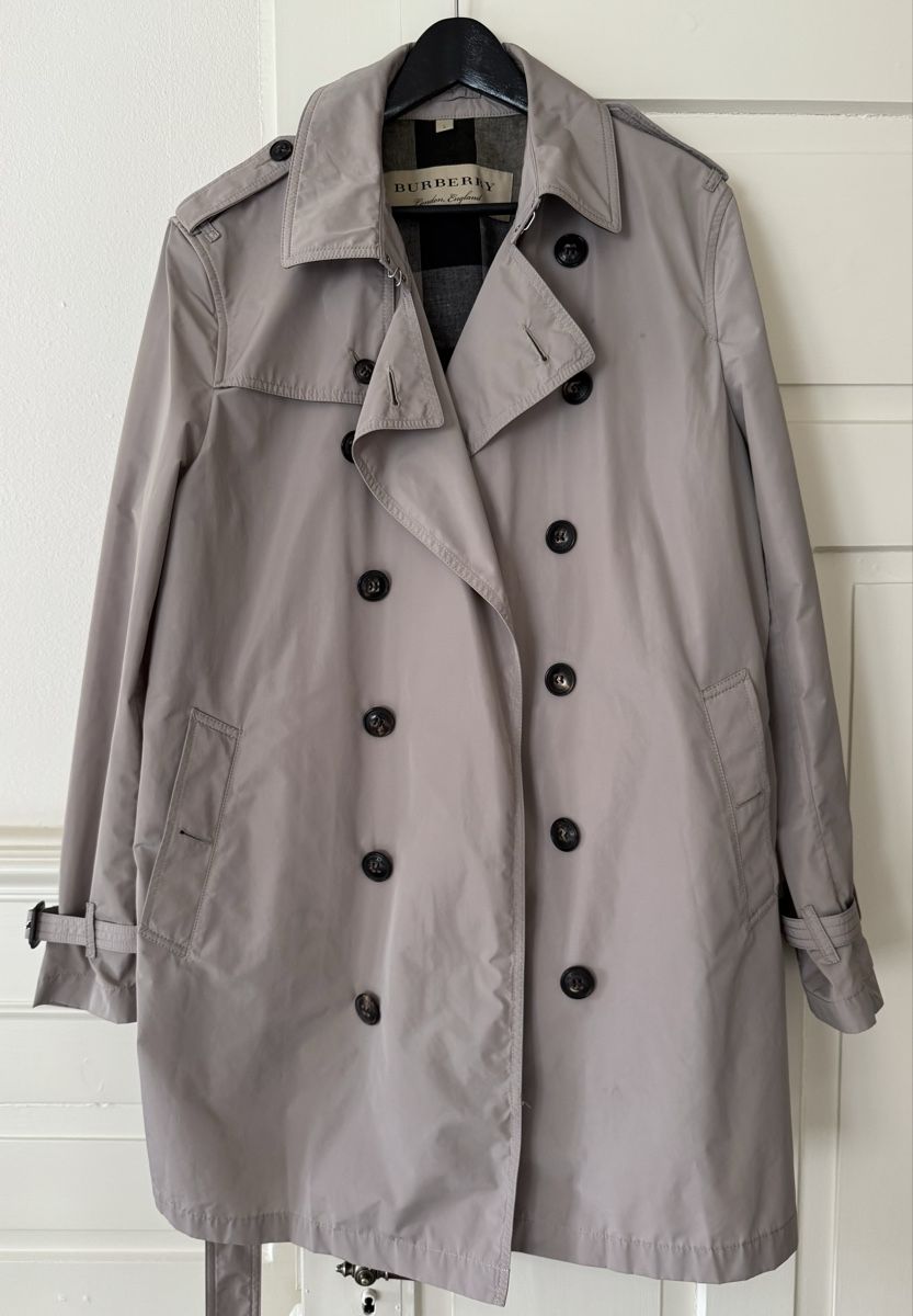 Burberry Giacche: Burberry Hooded Trench Coat – Usato da Zürich venduto da niggi_zh 4