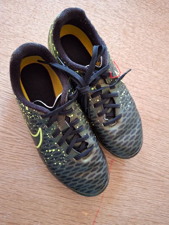 Fussballschuhe gr 30 hotsell