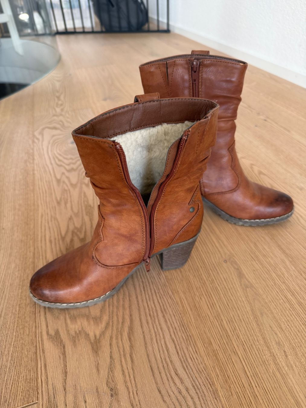 Rieker Scarpe da donna: Rieker Stiefelette – Usato da Oberdorf SO venduto da fani05 1