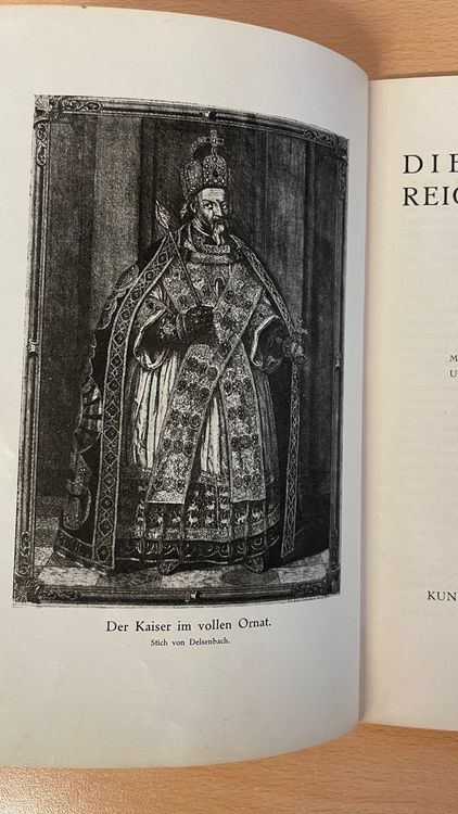 Livres: Die Deutschen Reichskleinodien 1920 – D'occasion à Glattfelden par cybermaxx 2