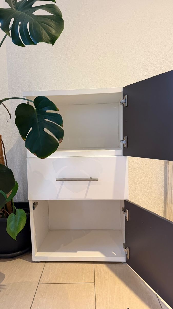 Regale: Regal Sideboard white&brown – Gebraucht aus Zürich von Buymore93 1