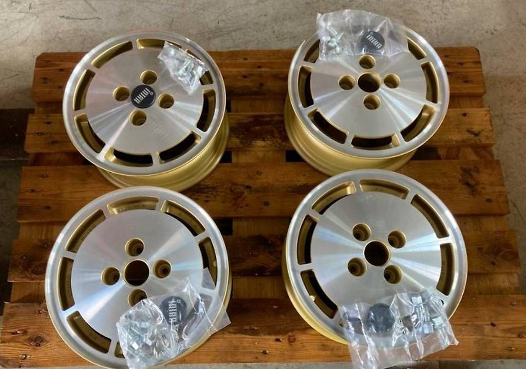 Cerchioni: Oldtimer / Youngtimer Felgen für Audi & VW – Usato da Adliswil venduto da Ducatisti77 4