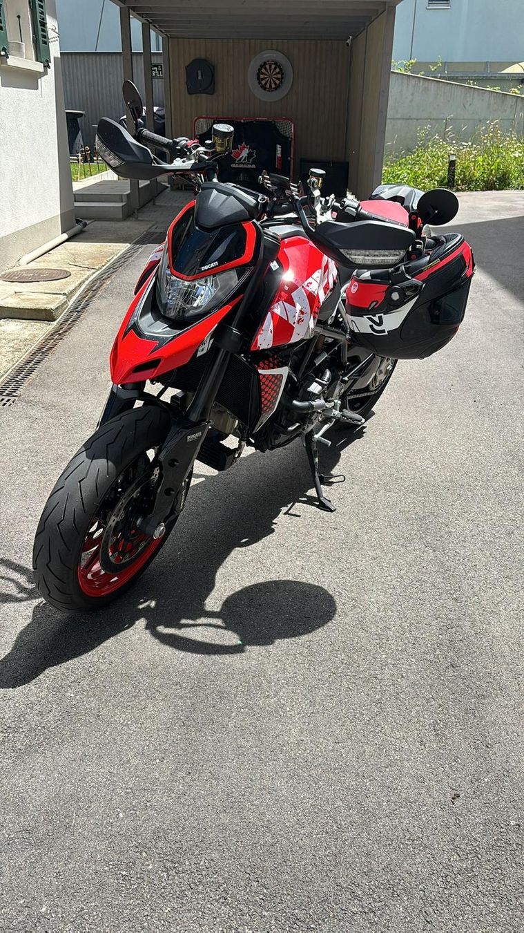 Ducati Route: Ducati Hypermotard 950 RVE  – D'occasion à Studen BE par Niko.bl 1