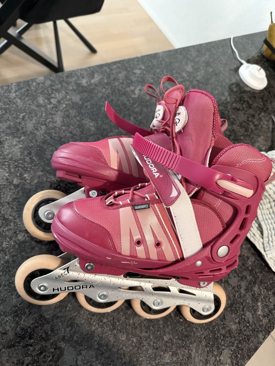 Pattini in linea & Pattini a rotelle: Rollschuhe – Usato da Kaisten venduto da luc_vyh8