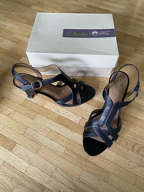 Scarpe da donna: Clarks, Damenschuhe, Grösse 37  – Usato da Bern venduto da htbaxxter