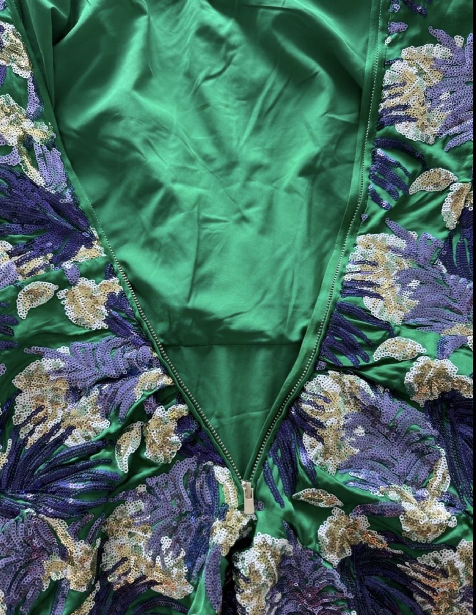 Maje Vestiti: Maje Kleid Gr 36 – Nuovo (secondo la descrizione) da St. Gallen venduto da mania03 7