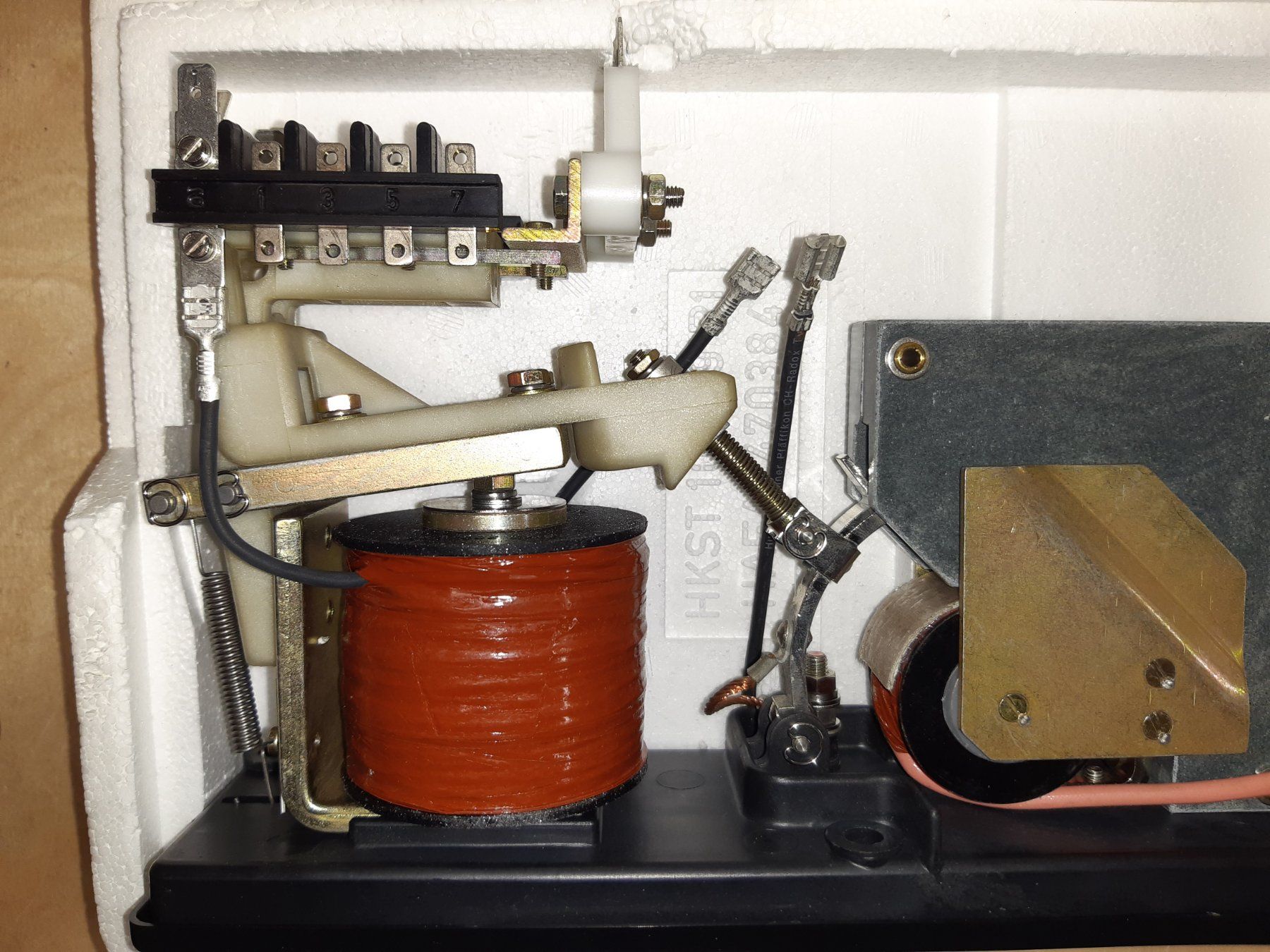 Componenti elettronici: Grosser Industrieschütz! Typ BMS 15.002! – Usato da Lohn-Ammannsegg venduto da Molch7 1