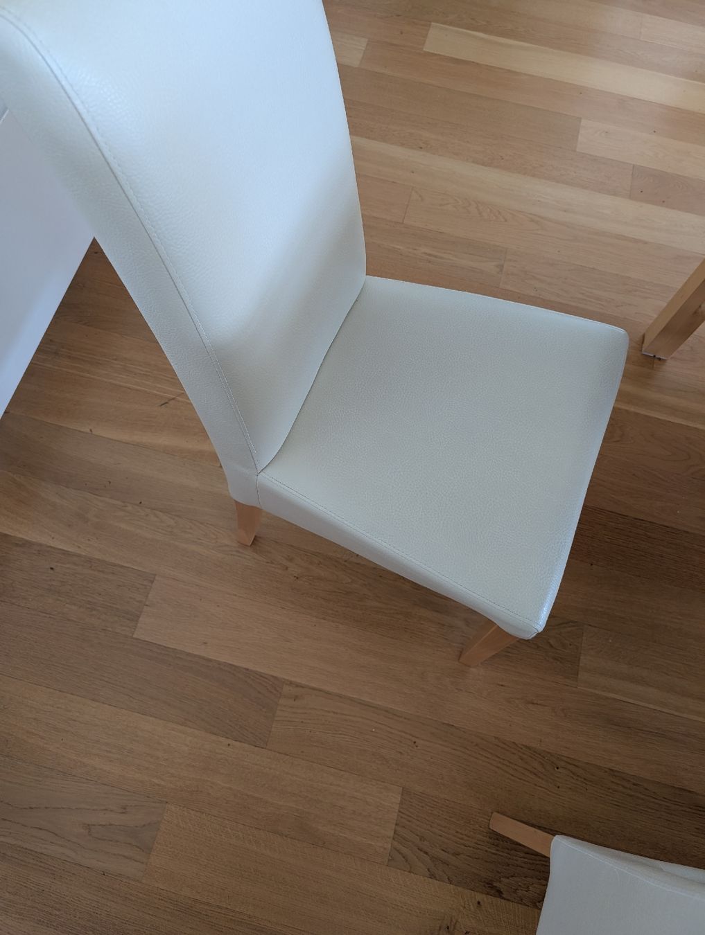 Set di tavolo e panche: Holztisch inkl. 4 Stühle – Usato da Honau venduto da untenoben86 5