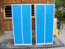 Garderobenschrank