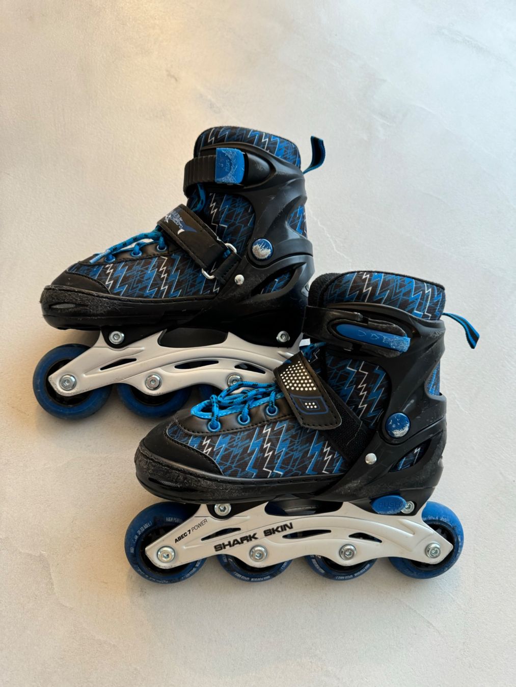 Inline-Skating & Rollschuhe: Rollerblades , Inline Skates, 29-32 – Gebraucht aus Siebnen von Nulu12