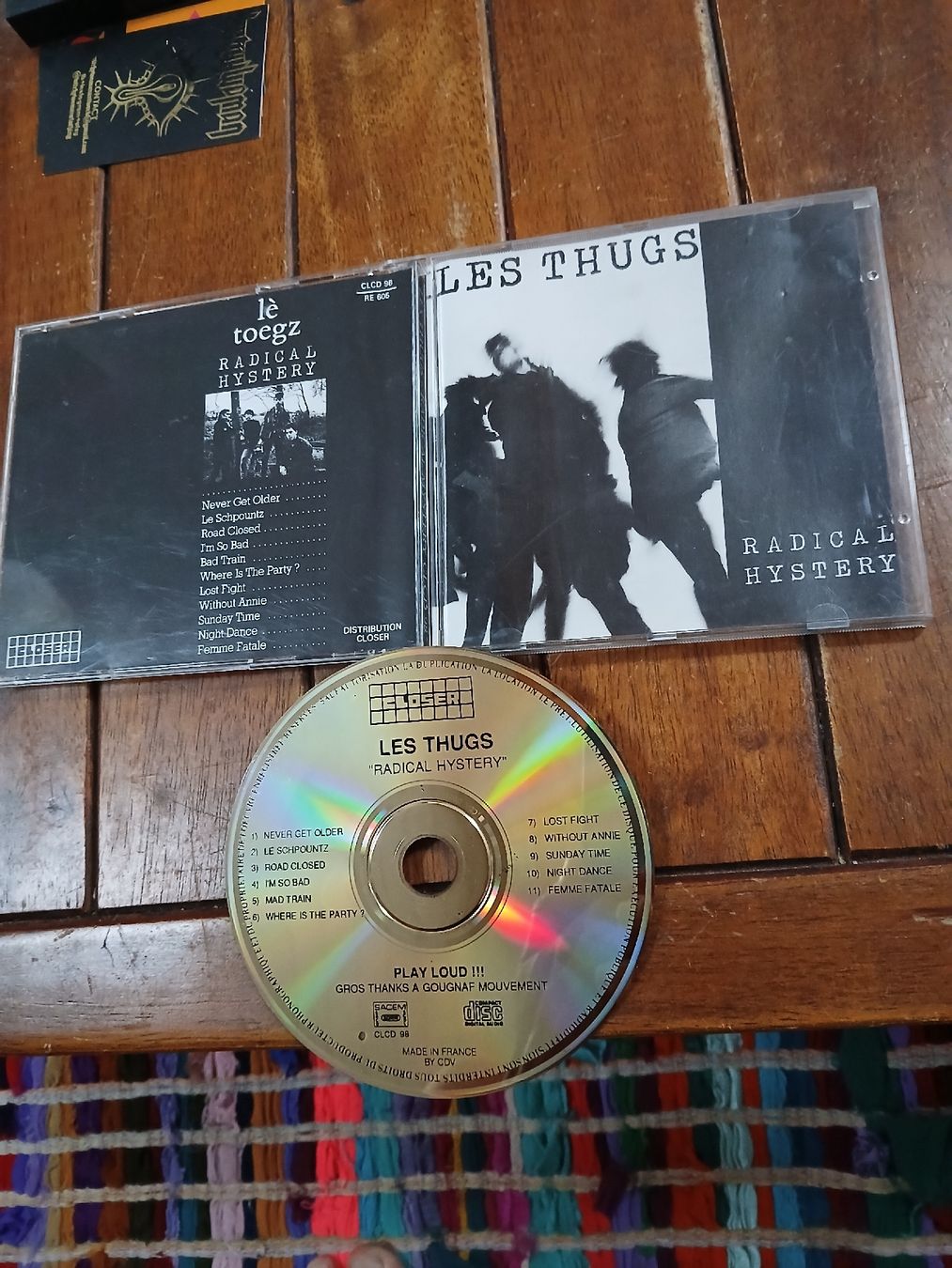 CD: les thugs - radical... – Usato da St-Cergue venduto da VeganWarrior