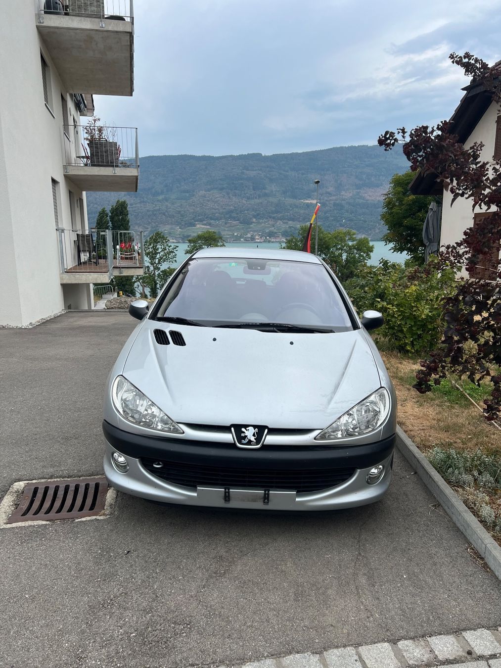 Peugeot Autos: Peugeot 206 - 1.6 Quicksilver - Ab 1.- – D'occasion à Sutz par Toyota14