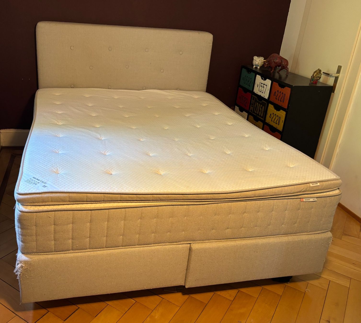 Ikea Letti: Ikea Boxspringbett 160 cm mit Matraze und Topper – Usato da Zürich venduto da Orthosana