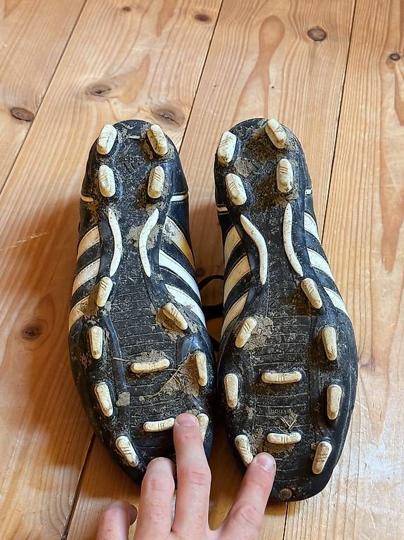 Chaussures hommes: Fussballschuhe Adidas – D'occasion à Walenstadt par Manow3 3