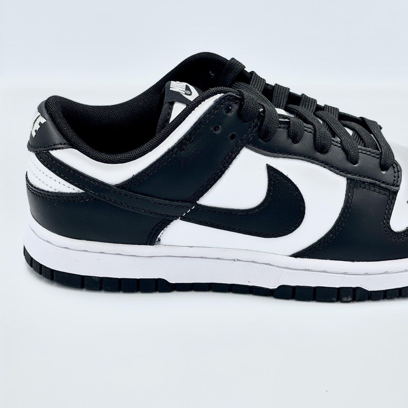 Nike Scarpe da donna: Nike Dunk Low Black White EU 37.5 – Nuovo e nell'imballaggio originale da Erlinsbach venduto da sasneakers 3