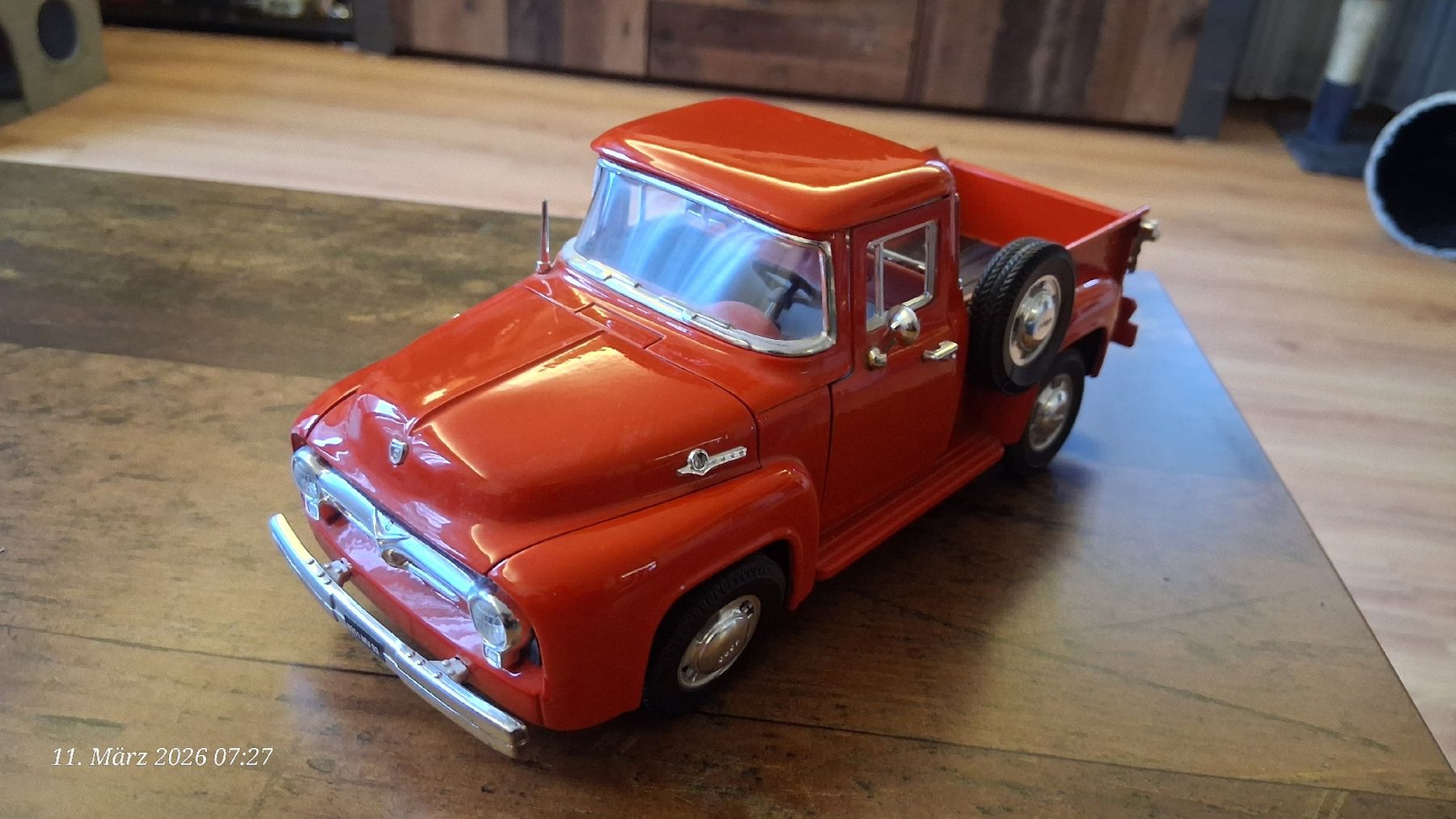 Ford Modellautos: 1:18 1956 Ford F100 – Gebraucht aus Wolfenschiessen von 2-stroke-garage