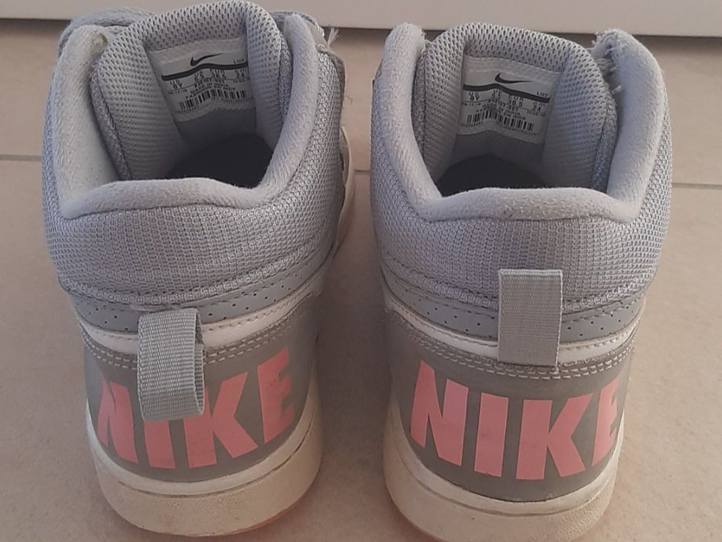 Nike Herrenschuhe: Nike Sneakers Gr. 38.5 – Gebraucht aus Luterbach von Soly11 2