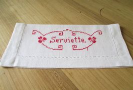 Serviettentasche Leinen bestickt