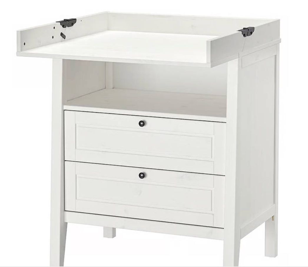 Ikea Tables à langer & accessoires: Table à langer/commode SUNDVIK IKEA – D'occasion à Genève par dom_5wqf