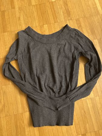 Damen Pullover Mango Grösse L grau guter Zustand