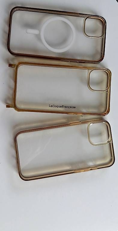 Covers & Schutzfolien: Hülle IPhone 14/IPhone 13 – Gebraucht aus Zürich von vic_km9q