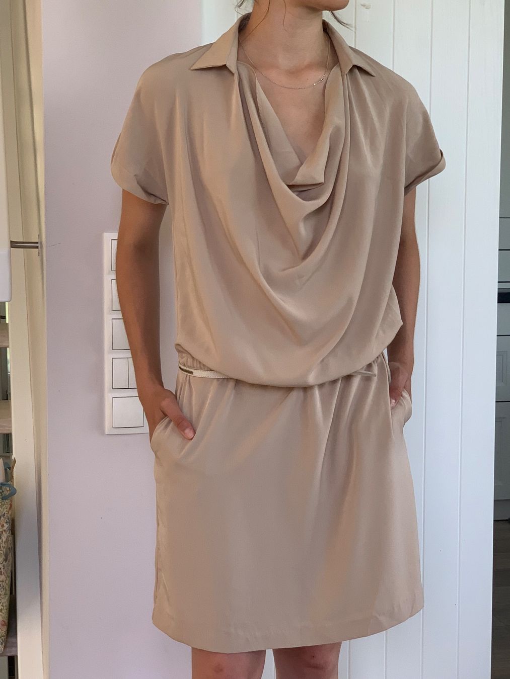 Calvin Klein Kleider: Neu Kleid von Calvin Klein gr  M – Gebraucht aus Nuglar von Korsika2