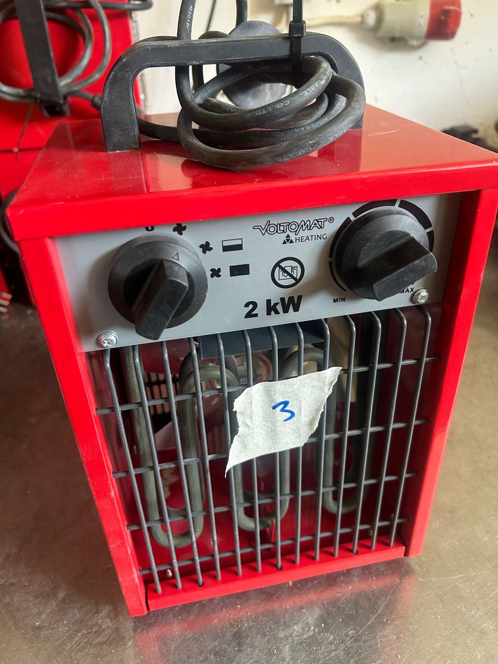 Heizgeräte: Bauheizer 2kw (Artikelnr. 3) – Gebraucht aus Wittwil von akl_8x79