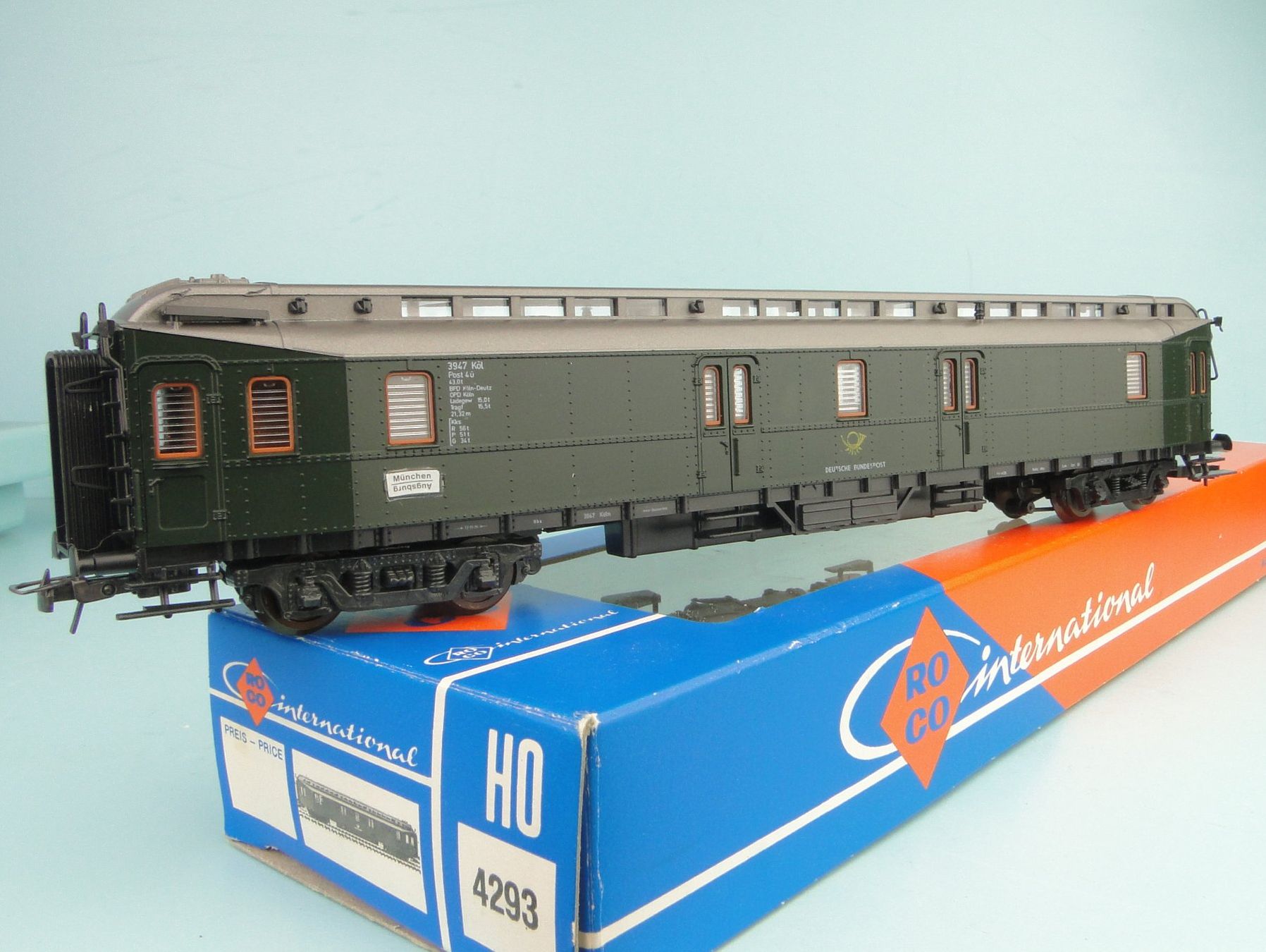 Roco Modellini di ferrovie: Roco 4293 H0 DB Echte Gepäckwagen – Usato da Bülach venduto da cann11