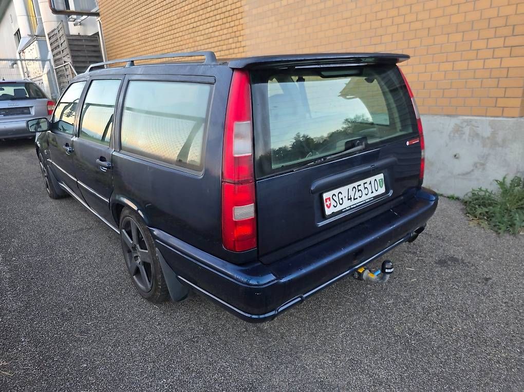 Autos: Volvo v70r awd – D'occasion à Waldkirch par Michaelmanser 1