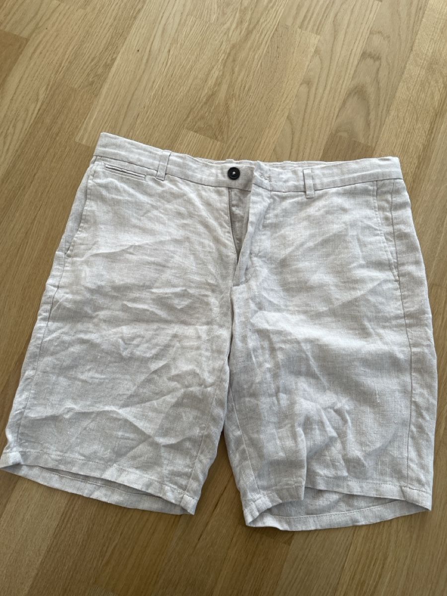Mango Pantaloni: Mango Leinenshorts, Grösse 42 – Usato da Hägendorf venduto da fufj11