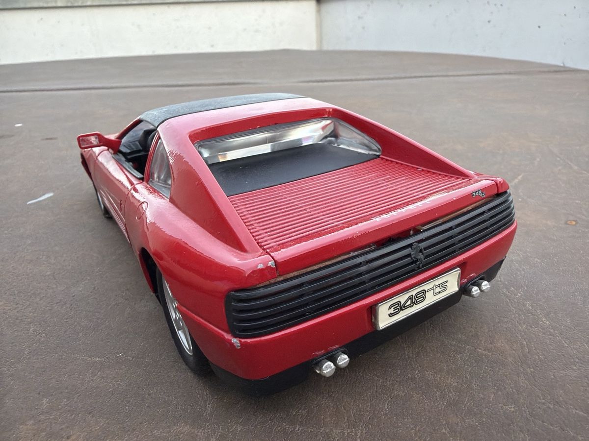 Maisto Voitures modèles: Ferrari 348 TS - 1/18 - Maisto – D'occasion à Wolfwil par Rolex1 2