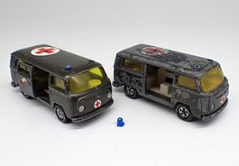 Siku 1621 - VW T2 Transporter US Army Ambulance