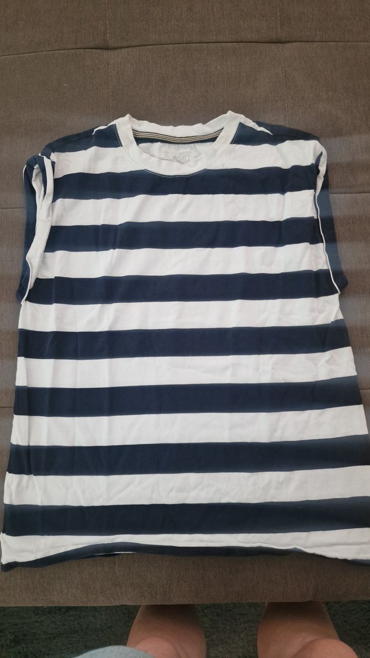 Esprit T-shirts: Esprit Shirt – D'occasion à Kerns par onewayticket