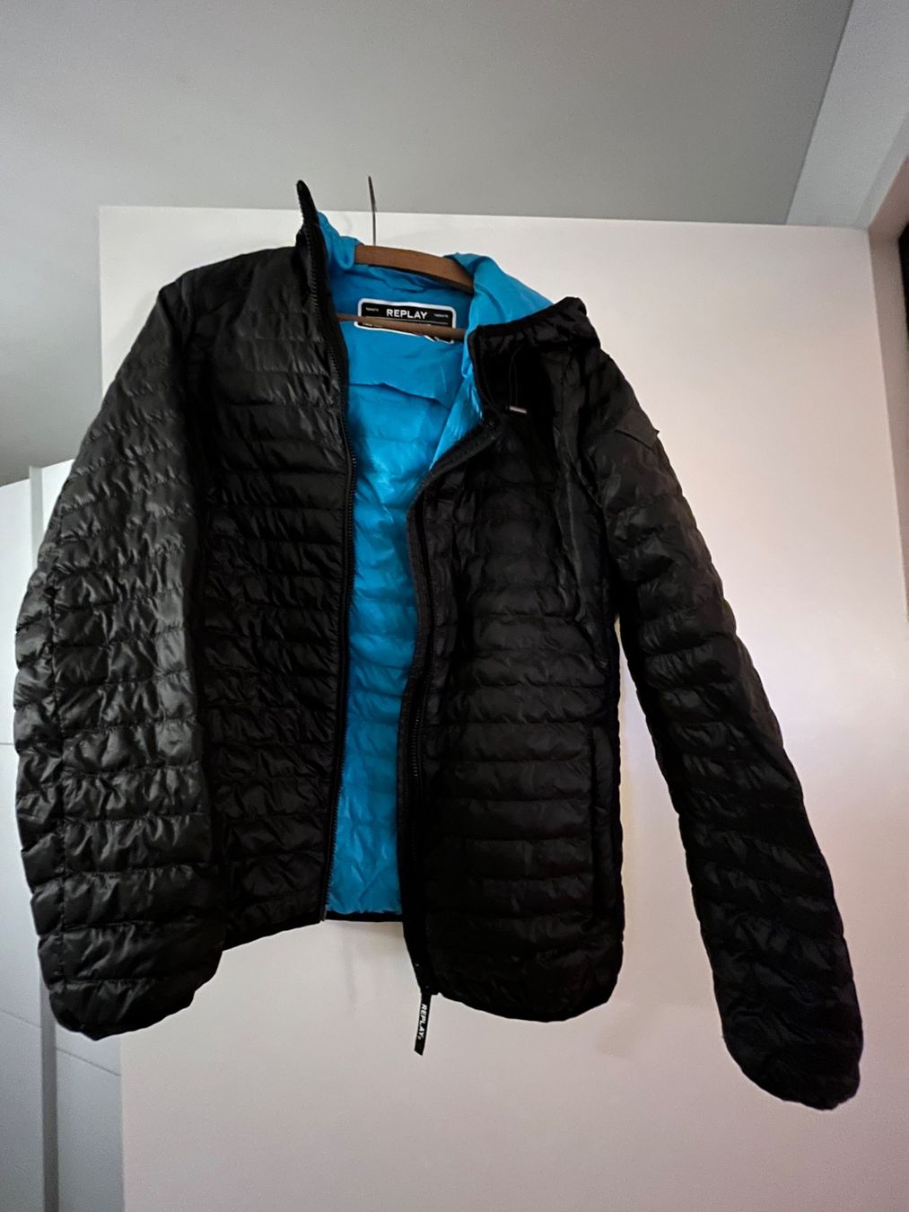 Giacche: Replay Packable Jacket Damen Grösse S – Usato da Oberengstringen venduto da Sandra230